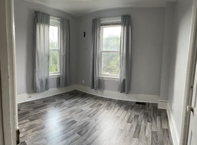 721 W 2nd Ave in Parkesburg, PA - Building Photo - Building Photo