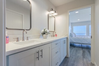 1401 S Pacific St in Oceanside, CA - Building Photo - Building Photo