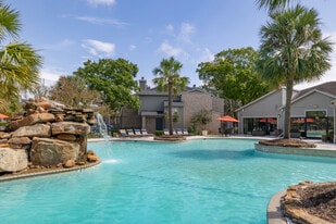 2400 Briarwest Apartments in Houston, TX - Building Photo