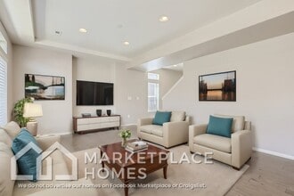 12421 E 105th Pl in Commerce City, CO - Building Photo - Building Photo