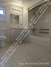 1118 W Maple St in Milwaukee, WI - Building Photo - Building Photo