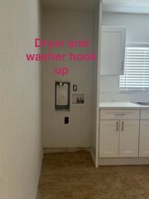 1321 N 31st St in Phoenix, AZ - Building Photo - Building Photo