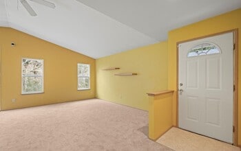 1225 Sherman Ave in Port Orchard, WA - Building Photo - Building Photo