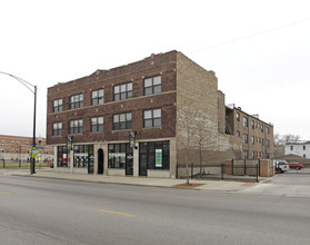 4101-4107 W Belmont Ave in Chicago, IL - Building Photo - Building Photo