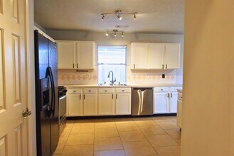 21327 Hadrian Dr in Katy, TX - Building Photo - Building Photo