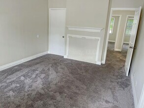 195 Hedges St SE in Marietta, GA - Building Photo - Building Photo