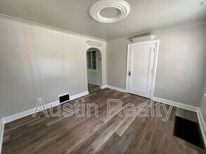 8836 Graceland Ave in St. Louis, MO - Building Photo - Building Photo