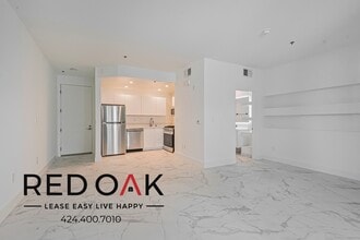 8811 Burton Way in West Hollywood, CA - Building Photo - Building Photo