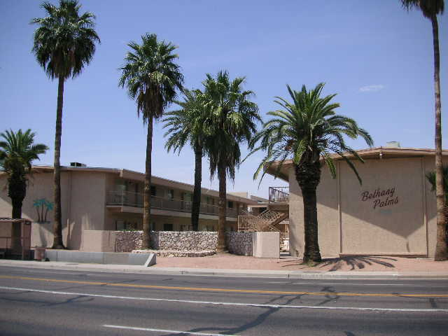 Bethany Palms Apartments in Phoenix, AZ - Building Photo - Building Photo