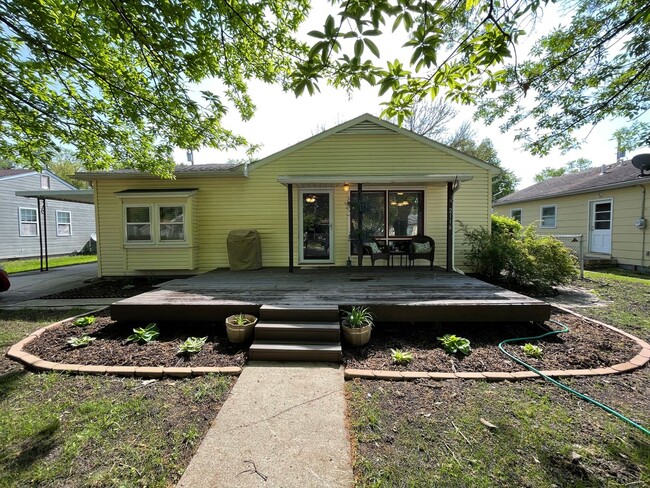 property at 2116 Green Ave