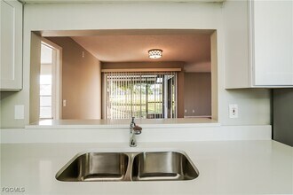 220 SE 27th Terrace in Cape Coral, FL - Building Photo - Building Photo