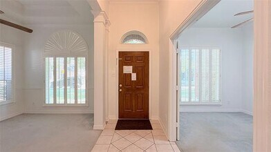 1164 Pleasant Oaks Dr in Lewisville, TX - Building Photo - Building Photo