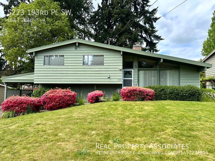 5223 193rd Pl SW in Lynnwood, WA - Building Photo