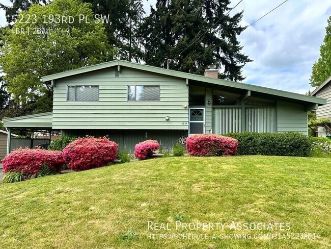 property at 5223 193rd Pl SW