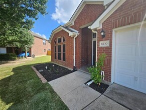 8230 San Jose St in Arlington, TX - Building Photo - Building Photo