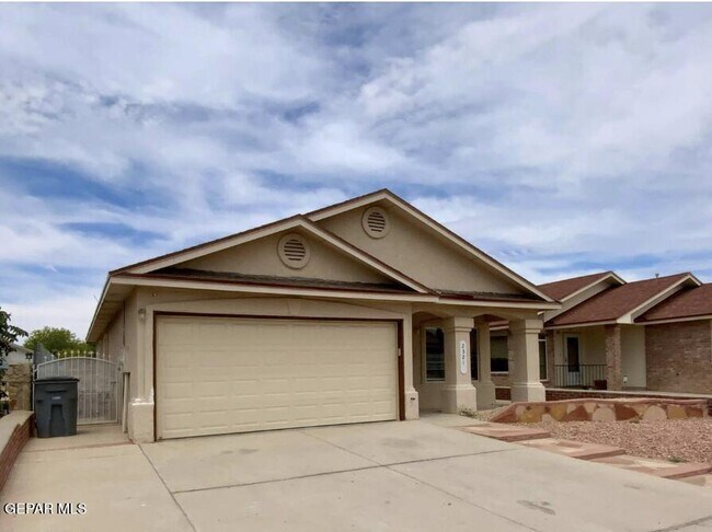 2321 Joshua Louis Dr in El Paso, TX - Building Photo - Building Photo