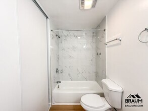 5611 Fulcher Ave in Los Angeles, CA - Building Photo - Building Photo