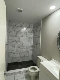 16635 Cairnway Dr - 6