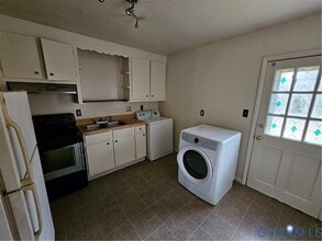 3103 Stanwix Ln in Richmond, VA - Building Photo - Building Photo