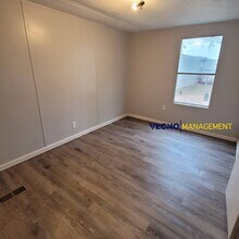 3525 E Main St in Uvalde, TX - Building Photo - Building Photo