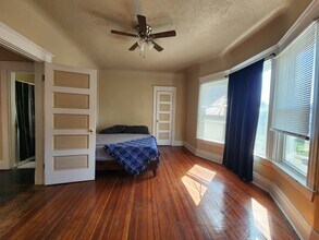 3444 Price Ave in Cincinnati, OH - Building Photo - Building Photo