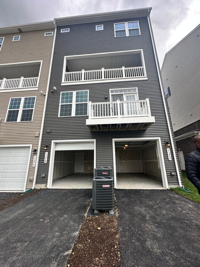 11217 Meridian Hill Way in Upper Marlboro, MD - Building Photo - Building Photo