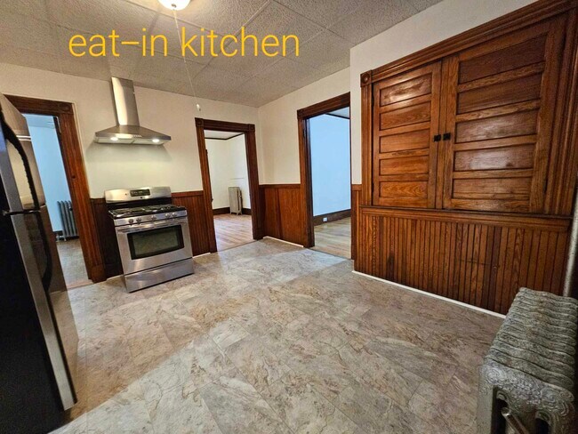 489 Lincoln St, Unit 489 Lincoln 2nd