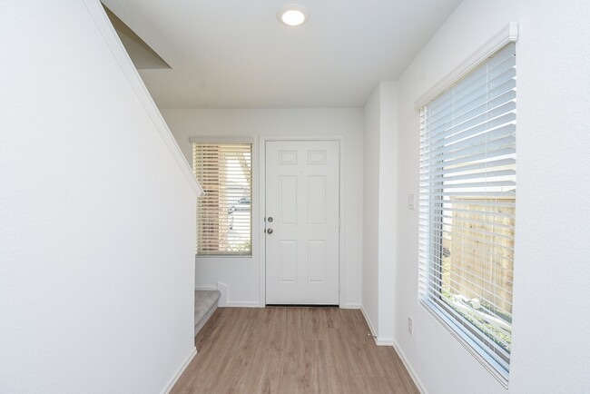 18987 Panzini Dr in New Caney, TX - Building Photo - Building Photo