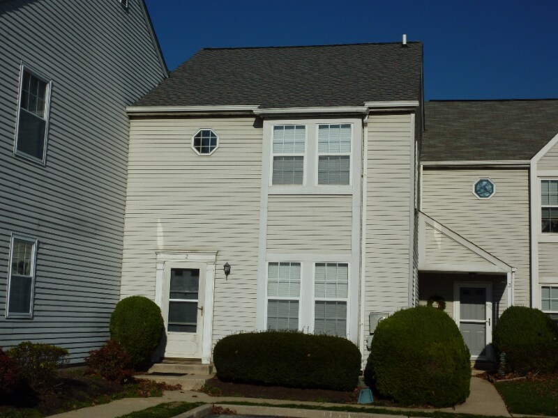 2 Maple Dr in Conshohocken, PA - Foto de edificio