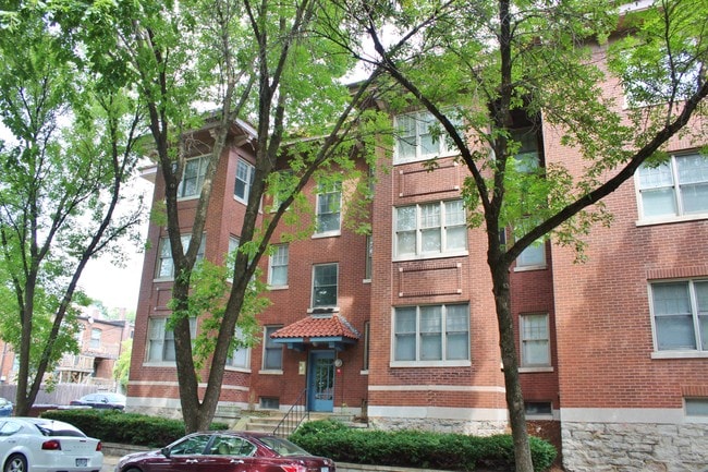 South Spring Property in St. Louis, MO - Foto de edificio - Building Photo