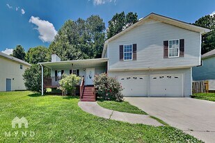 413 River Trace Dr in Villa Rica, GA - Building Photo