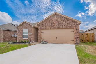 22415 Kennons Way in Hockley, TX - Building Photo - Building Photo