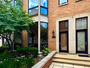 311 N Union Ave in Chicago, IL - Building Photo - Building Photo