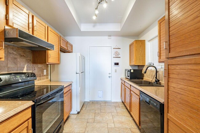 384 W Carmen St in Tempe, AZ - Building Photo - Building Photo