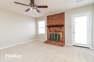 5312 Carolwood Dr in Greensboro, NC - Building Photo - Building Photo