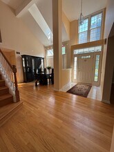 1062 Dearborn Ln in Vernon Hills, IL - Building Photo - Building Photo
