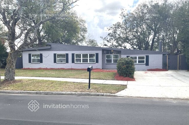 property at 6044 Yucatan Dr