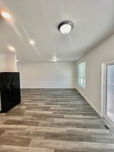 1913 S Rainier St in Kennewick, WA - Building Photo - Building Photo