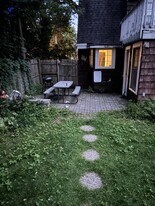 1117 St Clair Ave in St. Paul, MN - Building Photo