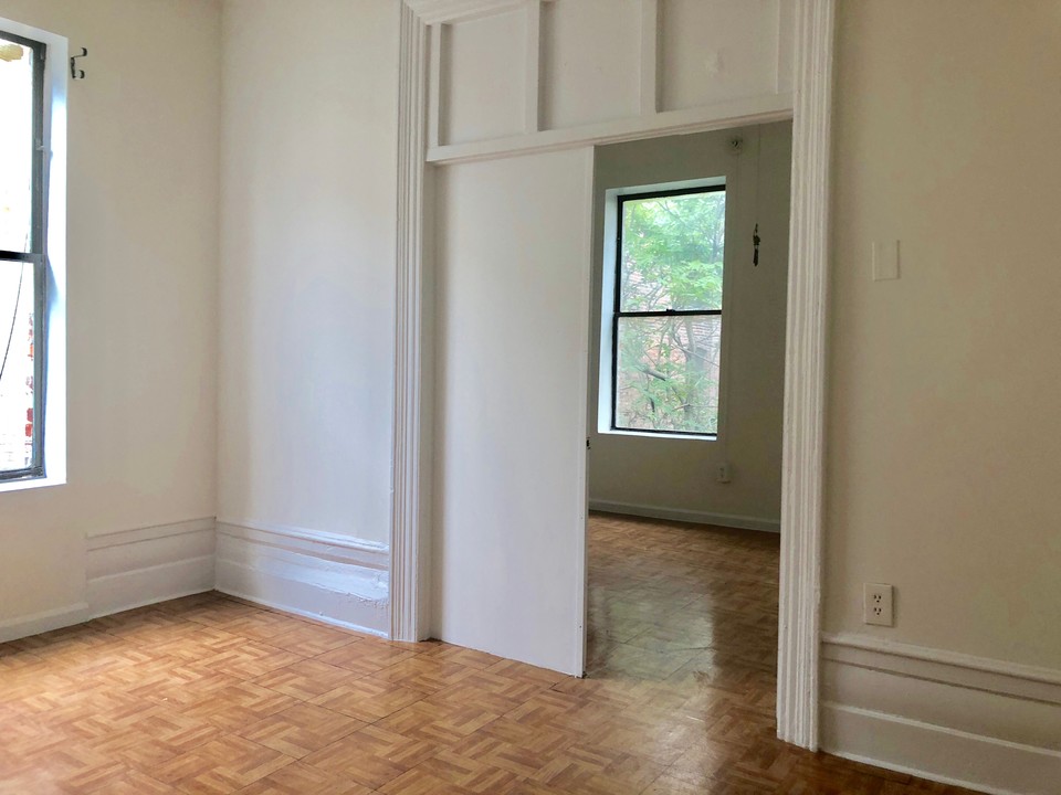 525 W 151st St in New York, NY - Building Photo