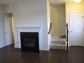 74 Pocono Dr in Durham, NC - Building Photo - Building Photo