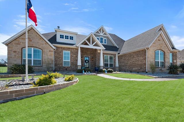 property at 850 San Saba E