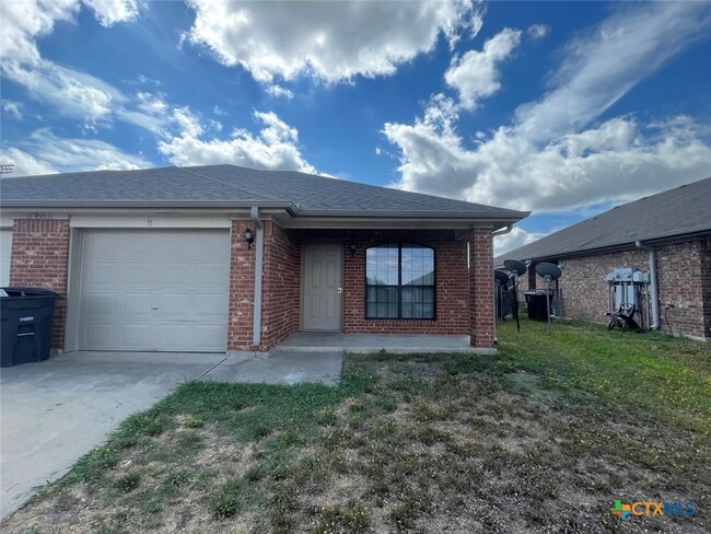 3702 Dustin Ct in Killeen, TX - Foto de edificio - Building Photo