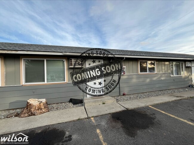 property at 408 W Pierce St