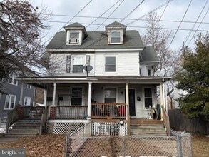 110 W Main St in Millville, NJ - Building Photo - Building Photo