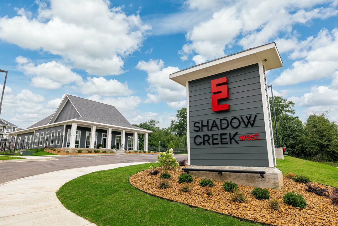 Shadow Creek West New Apartments in Jackson, TN - Building Photo