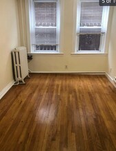 378 Riverway, Unit 1A in Boston, MA - Foto de edificio - Building Photo
