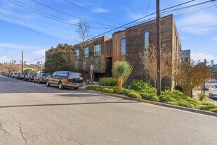 1010 W 10th St in Austin, TX - Building Photo