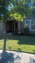 11995 Erato Cir in Rancho Cordova, CA - Building Photo - Building Photo