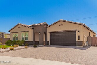 1919 E Fallen Leaf Ln in Phoenix, AZ - Building Photo - Building Photo